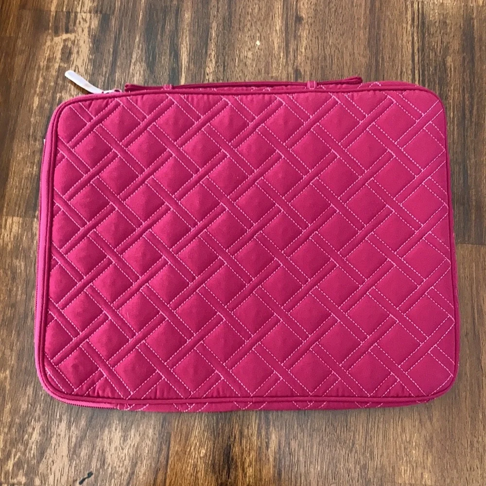 NEW Vera Bradley Laptop Organizer Case Slip Holder Passion Pink Office NWOT